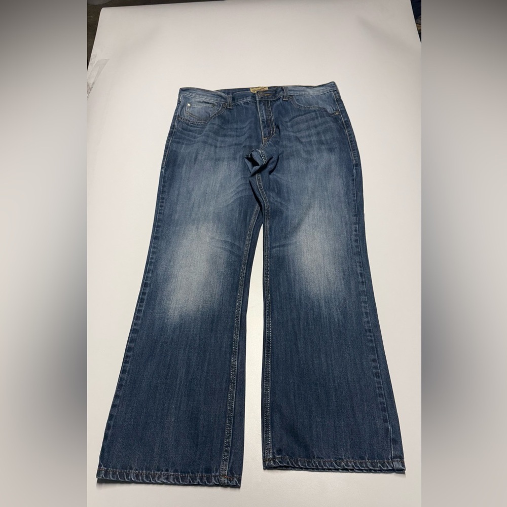 Men’s Wrangler 20X Vintage Boot Cut Blue Jeans size 38x33